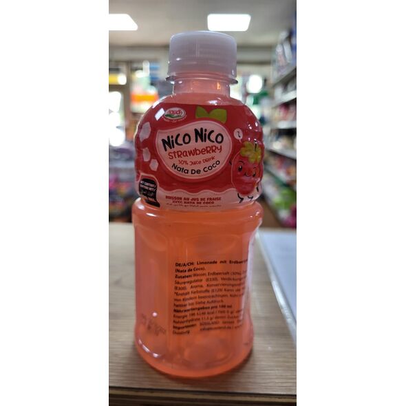 Nico Nico strawberry 320 ml - image 1 | Damas Markt | KulturCart